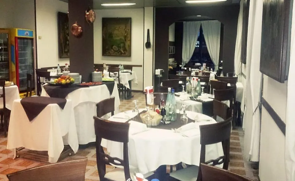 Hotel Eden Osio Sotto